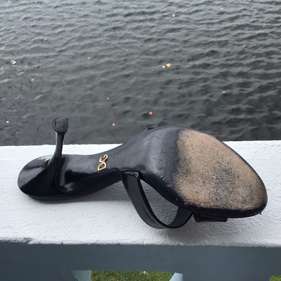 Dolce & Gabbana Slip-on Black Patent Leather 3” Slides with Criss-Cross Strap - Picture 15 of 16